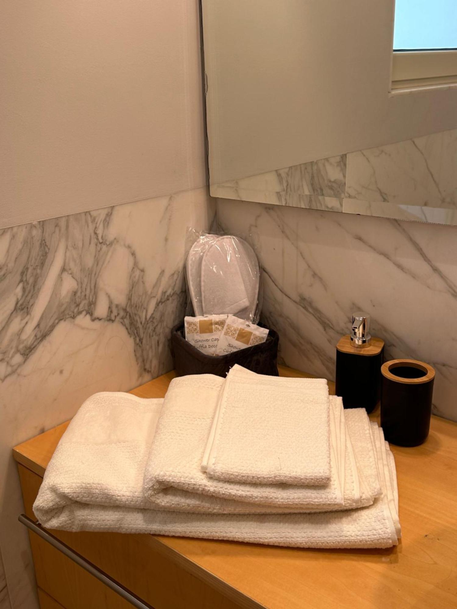 Villa Paola City Center , Luxury House In Town Centre バーリ エクステリア 写真